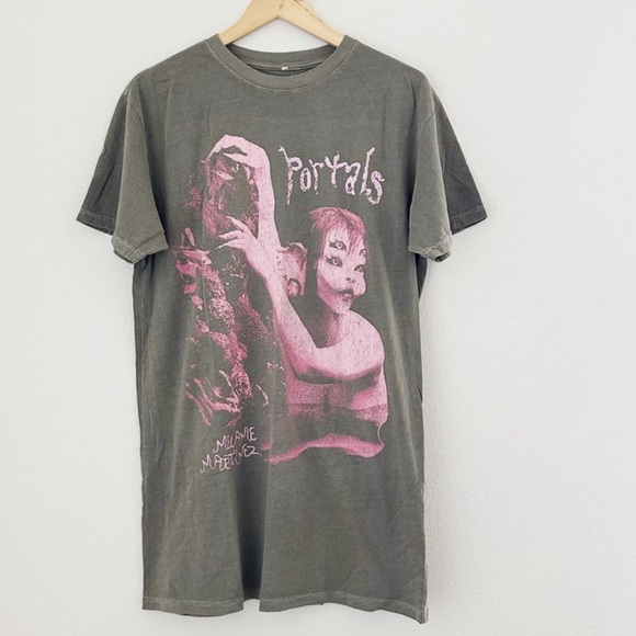Melani Martinez Portals Graphic T-Shirt Dress - Picture 2 of 11